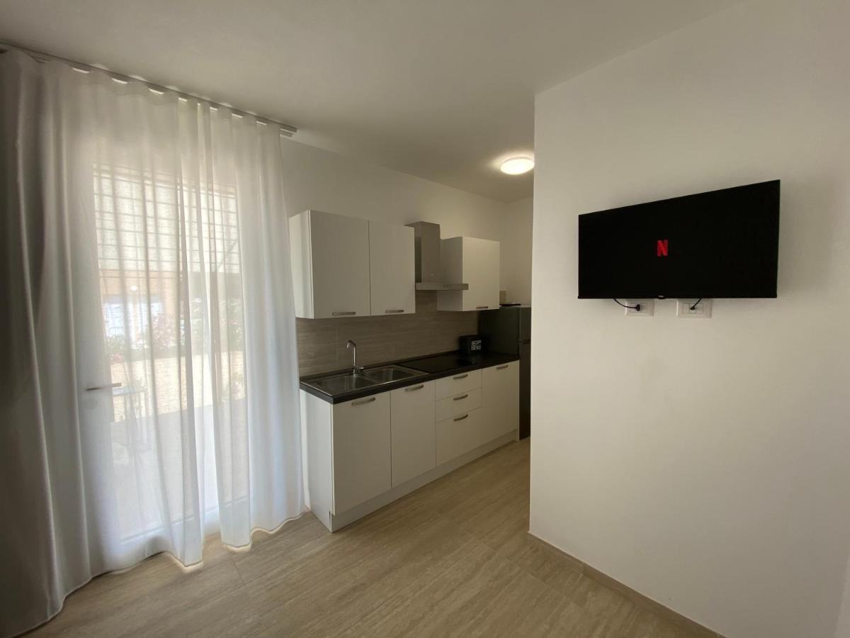 Maris Suite - Appartamento Con Vasca Idromassaggio 阿尔盖罗 外观 照片